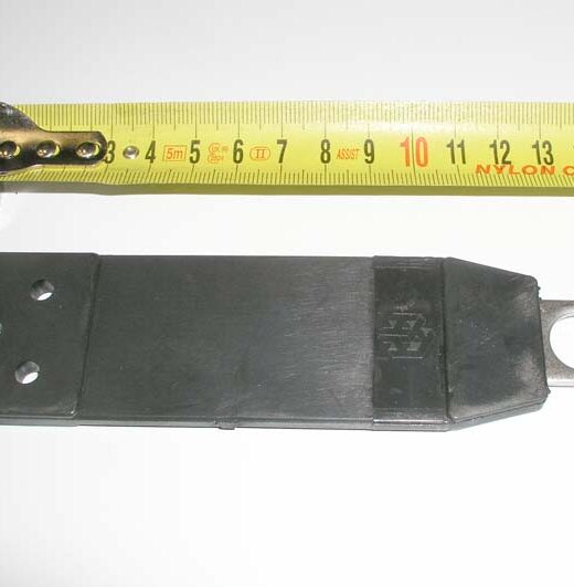 DÖRRHÅLLARE GUMMIDEL 143MM