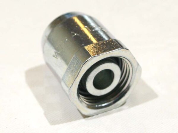 PUTKILIITIN D=12-M18 SISÄK.