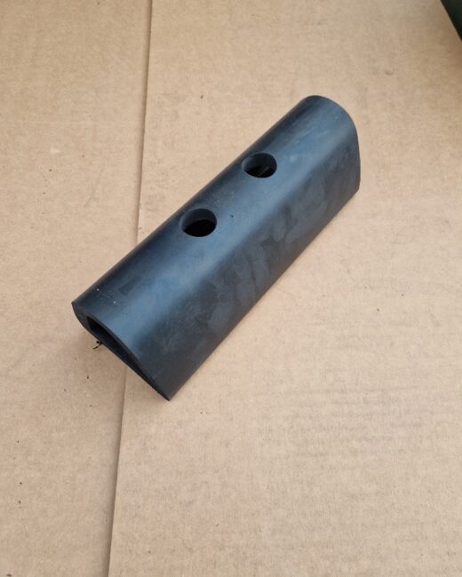 GUMMIBUFFERT 94 X 114 X 300